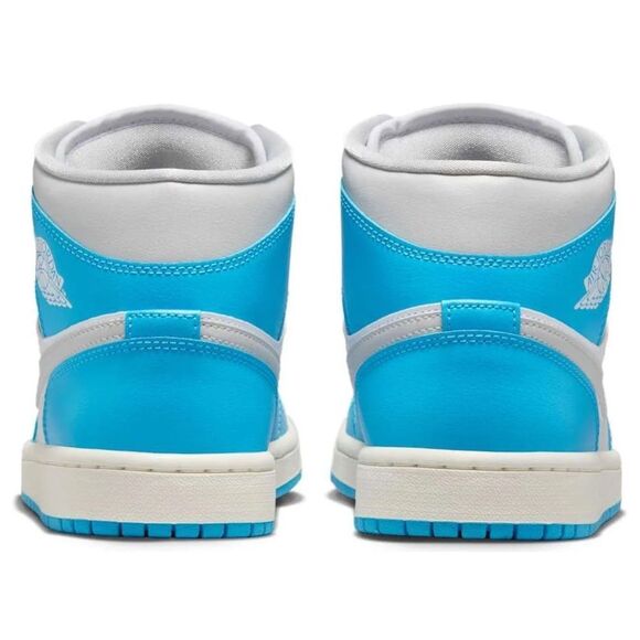 New Air Jordan 1 Mid 'Dark Powder Blue' BQ6472-400 Women’s Size 11 - Picture 5 of 6